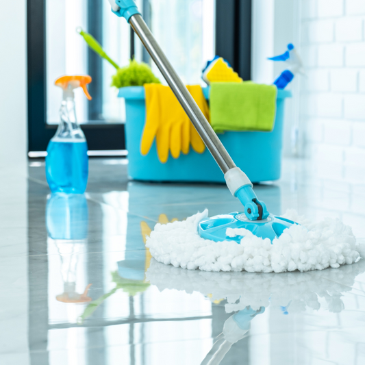6 hapat për të pastruar shtëpinë me sukses